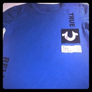 Size large boys. true religion shirt